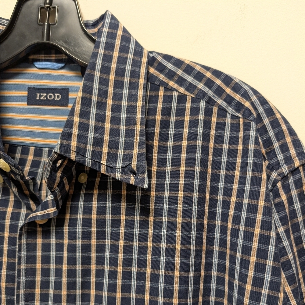 Izod Vintage Navy Plaid Preppy Button Down Shirt Men's M - Picture 6 of 13
